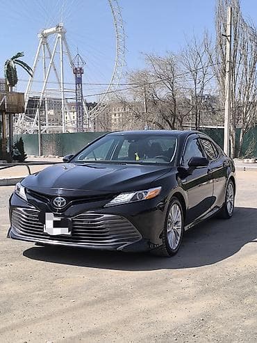 Toyota Camry: 2020 г., 2.5 л, Вариатор, Гибрид, Седан at lalafo.kg Toyota Camry: 2020 г., 2.5 л, Вариатор, Гибрид, Седан