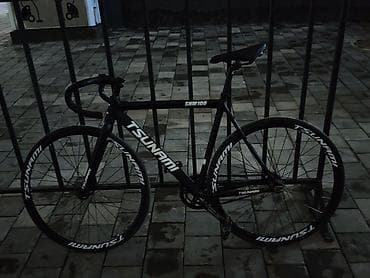 Шоссейный велосипед, Tsunami, Рама L (172 - 185 см), Б/у at lalafo.kg Шоссейный велосипед, Tsunami, Рама L (172 - 185 см), Б/у