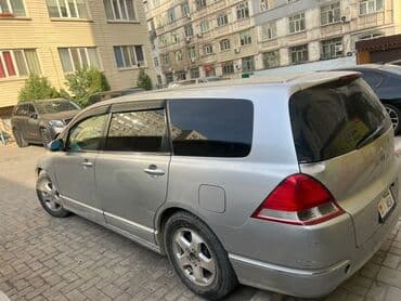 Honda Odyssey: 2004 г., 2.4 л, Автомат, Газ, Минивэн at lalafo.kg Honda Odyssey: 2004 г., 2.4 л, Автомат, Газ, Минивэн