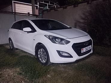 Hyundai i30: 2016 г., 1.6 л, Механика, Бензин, Универсал at lalafo.kg Hyundai i30: 2016 г., 1.6 л, Механика, Бензин, Универсал