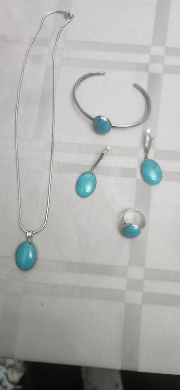 Комплект(ы) украшений из серебра 1) Бирюзовый набор:17000с - at lalafo.kg Комплект(ы) украшений из серебра 1) Бирюзовый набор:17000с -