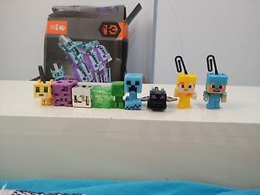 Мини-фигурки в стиле Minecraft с карабинами/петлями для крепления at lalafo.kg Мини-фигурки в стиле Minecraft с карабинами/петлями для крепления