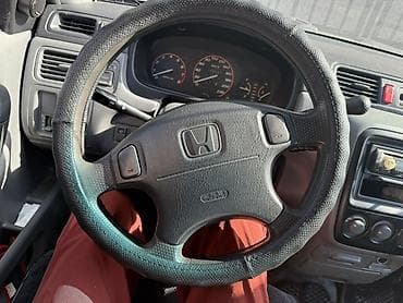 Honda CR-V: 1999 г., 2 л, Автомат, Бензин, Минивэн at lalafo.kg Honda CR-V: 1999 г., 2 л, Автомат, Бензин, Минивэн