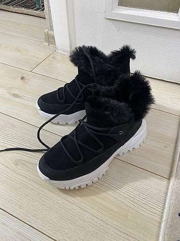 Уггилер: Продается осенне зимний кросс сопоги. Новый! Фирменный. Заказала с lalafo.kg да — 1 Уггилер: Продается осенне зимний кросс сопоги. Новый! Фирменный. Заказала с — 1