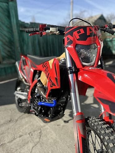 Эндуро Мотоцикл, в исключительном состоянии Почти новый. Очень at lalafo.kg Эндуро Мотоцикл, в исключительном состоянии Почти новый. Очень