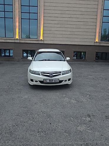 Honda Accord: 2004 г., 2.4 л, Автомат, Бензин, Универсал at lalafo.kg Honda Accord: 2004 г., 2.4 л, Автомат, Бензин, Универсал
