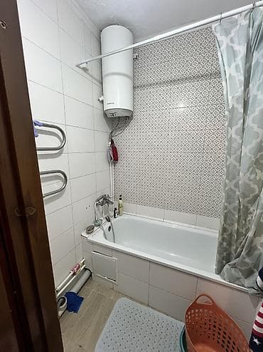 3 комнаты, 68 м², 105 серия, 1 этаж, Косметический ремонт at lalafo.kg — 10 3 комнаты, 68 м², 105 серия, 1 этаж, Косметический ремонт — 10