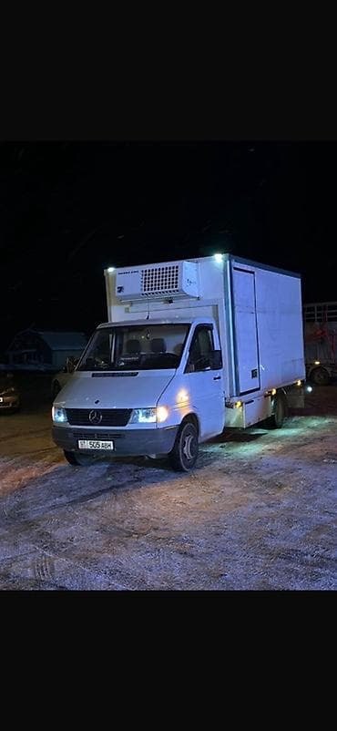 Легкий грузовик, Mercedes-Benz at lalafo.kg Легкий грузовик, Mercedes-Benz