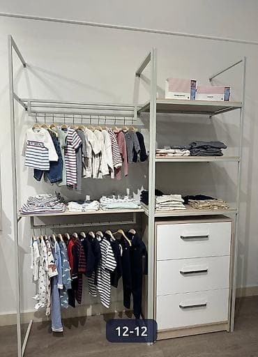 Стеллажи для магазина одежды Общая стоимость 60000 с 4 ящика- общая at lalafo.kg Стеллажи для магазина одежды Общая стоимость 60000 с 4 ящика- общая