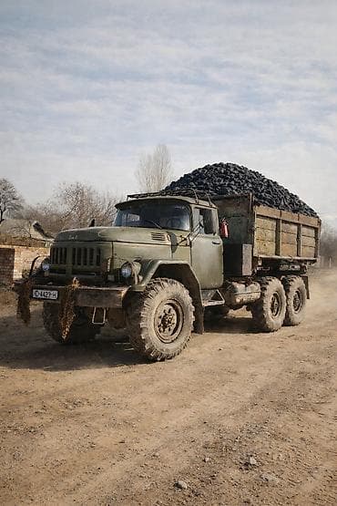 Каменный уголь для отопления и печей - Фракция: крупные и средние at lalafo.kg Каменный уголь для отопления и печей - Фракция: крупные и средние