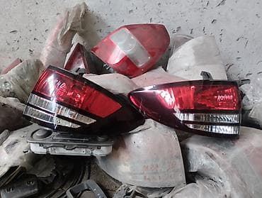 Задние фонари (левый и правый) для Honda CR‑V - Комплект: 2 блока at lalafo.kg Задние фонари (левый и правый) для Honda CR‑V - Комплект: 2 блока