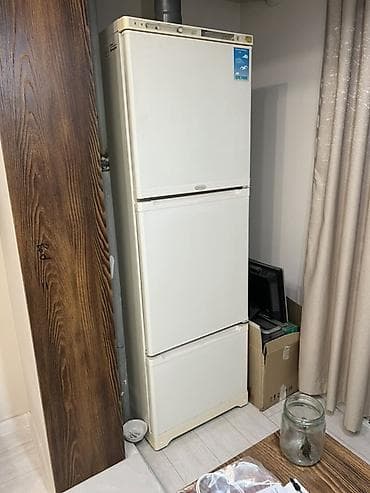 Холодильник Stinol, Б/у, Трехкамерный, De frost (капельный) at lalafo.kg Холодильник Stinol, Б/у, Трехкамерный, De frost (капельный)