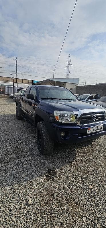 Toyota Tacoma: 2007 г., 4 л, Бензин at lalafo.kg Toyota Tacoma: 2007 г., 4 л, Бензин