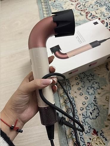 Турбо фен, с насадками, аналог dyson.
Коробки нет at lalafo.kg Турбо фен, с насадками, аналог dyson.
Коробки нет