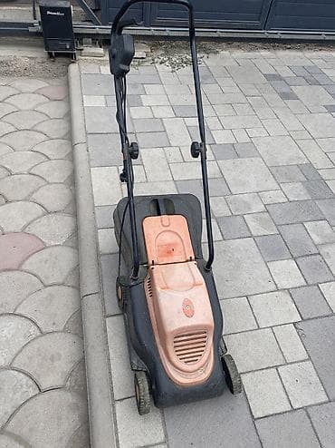 Газонокосилка в хорошем состоянии. Есть небольшая проблема с фиксацией at lalafo.kg Газонокосилка в хорошем состоянии. Есть небольшая проблема с фиксацией