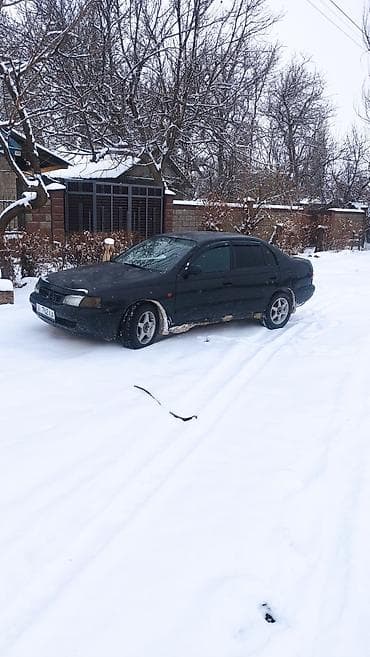Toyota Carina E: 1997 г., 2 л, Механика, Бензин, Седан at lalafo.kg Toyota Carina E: 1997 г., 2 л, Механика, Бензин, Седан