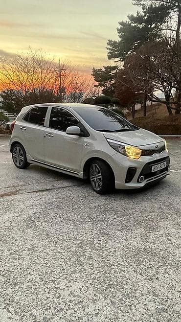 Kia Morning: 2019 г., 1 л, Автомат, Бензин, Хэтчбэк at lalafo.kg Kia Morning: 2019 г., 1 л, Автомат, Бензин, Хэтчбэк