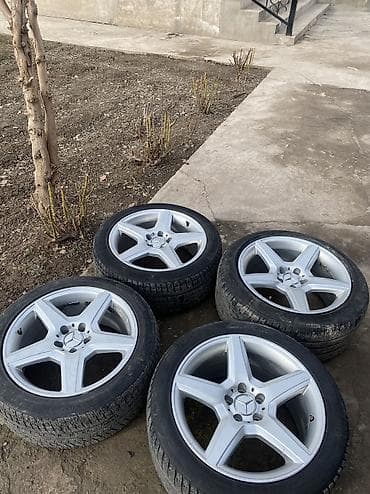 Литые Диски R 18 AMG, Комплект, отверстий - 5, Б/у at lalafo.kg Литые Диски R 18 AMG, Комплект, отверстий - 5, Б/у
