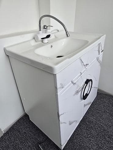 Шкаф для ванной, Б/у, Без зеркала, ЛДСП at lalafo.kg Шкаф для ванной, Б/у, Без зеркала, ЛДСП