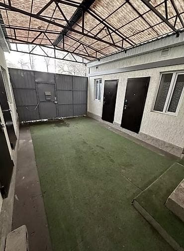 Дом, 200 м², 8 комнат, Собственник, Косметический ремонт at lalafo.kg Дом, 200 м², 8 комнат, Собственник, Косметический ремонт