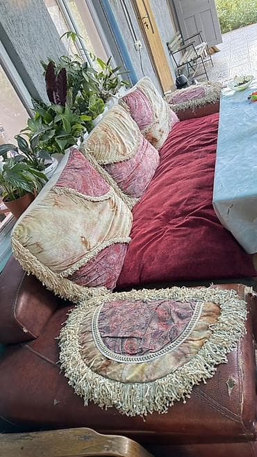 Прямой диван, Б/у at lalafo.kg Прямой диван, Б/у