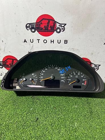 Щиток приборов Mercedes-Benz at lalafo.kg Щиток приборов Mercedes-Benz