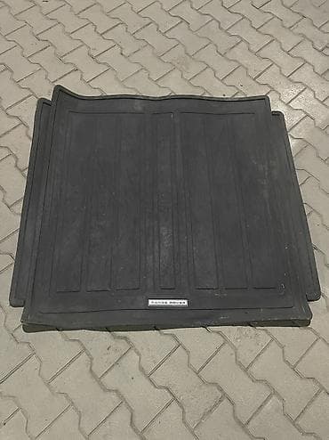 Родные Резиновые Полики Для багажника Land Rover, цвет - Черный, Б/у, Платная доставка, Самовывоз at lalafo.kg Родные Резиновые Полики Для багажника Land Rover, цвет - Черный, Б/у, Платная доставка, Самовывоз