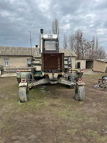 Тоют тараткычтар: Модель: Fortschritt E-302, Колдонулган, Лизинг lalafo.kg да — 4 Тоют тараткычтар: Модель: Fortschritt E-302, Колдонулган, Лизинг — 4