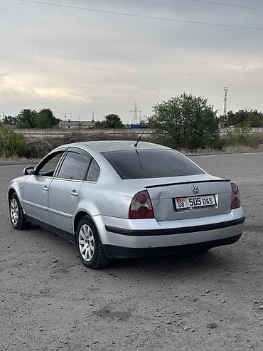 Volkswagen Passat: 2003 г., 2 л, Механика, Газ, Седан at lalafo.kg Volkswagen Passat: 2003 г., 2 л, Механика, Газ, Седан