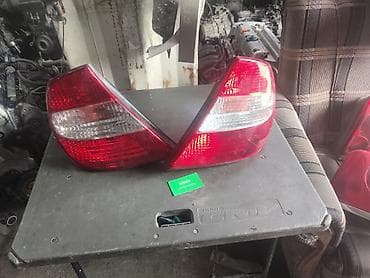 Задние фонари (пара) для Тойота Камри 30 - Комплект: левый и правый at lalafo.kg Задние фонари (пара) для Тойота Камри 30 - Комплект: левый и правый