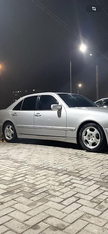 Литые Диски R 16 Mercedes-Benz, Комплект, отверстий - 5, Б/у at lalafo.kg Литые Диски R 16 Mercedes-Benz, Комплект, отверстий - 5, Б/у