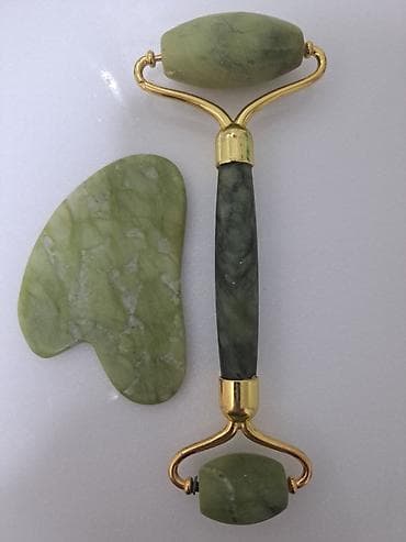 Продаются массажёры для лица, натуральный камень, оригинал. Цена за 2 at lalafo.kg Продаются массажёры для лица, натуральный камень, оригинал. Цена за 2