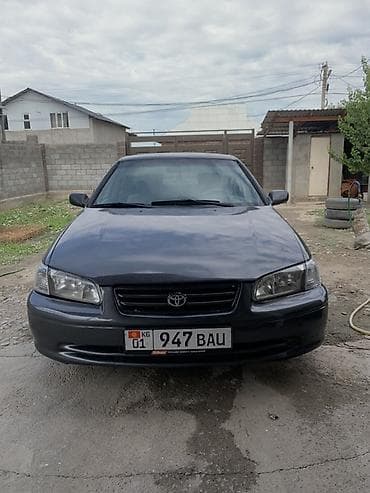 Toyota Camry: 2000 г., 2.2 л, Автомат, Бензин, Седан at lalafo.kg Toyota Camry: 2000 г., 2.2 л, Автомат, Бензин, Седан