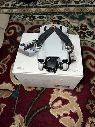 Квадрокоптер DJI Mini 3 Pro с пультом DJI RC (со встроенным экраном) at lalafo.kg Квадрокоптер DJI Mini 3 Pro с пультом DJI RC (со встроенным экраном)