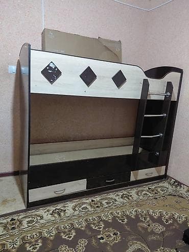 Двухъярусная детская кровать, Б/у, ЛДСП, цвет - Коричневый at lalafo.kg Двухъярусная детская кровать, Б/у, ЛДСП, цвет - Коричневый