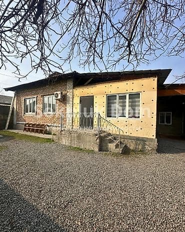 🏠Продаётся дом в с. Кожомкул 🟡Комнаты: 4 🟡Участок: 7,5 соток at lalafo.kg 🏠Продаётся дом в с. Кожомкул 🟡Комнаты: 4 🟡Участок: 7,5 соток