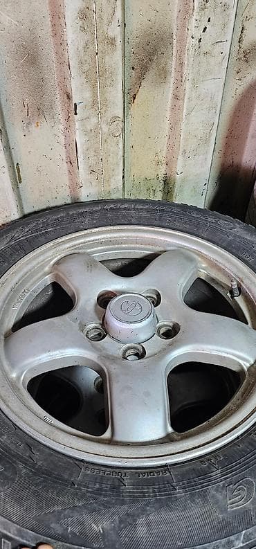 Литые Диски R 16 Toyota, Комплект, отверстий - 5, Б/у at lalafo.kg Литые Диски R 16 Toyota, Комплект, отверстий - 5, Б/у