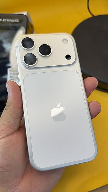 IPhone 17 Pro, Б/у, 256 ГБ, 95 % at lalafo.kg IPhone 17 Pro, Б/у, 256 ГБ, 95 %