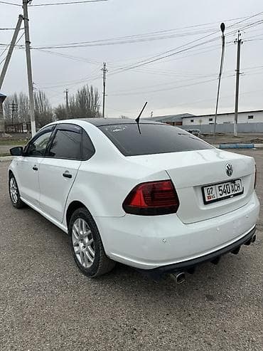 Haima: Volkswagen Polo: 2014 г., 1.6 л, Механика, Бензин, Седан lalafo.kg да — 6 Haima: Volkswagen Polo: 2014 г., 1.6 л, Механика, Бензин, Седан — 6