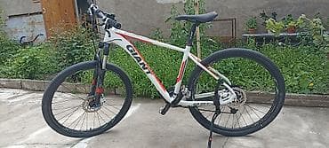 Горный велосипед, Giant, Рама M (156 - 178 см), Алюминий, Б/у at lalafo.kg Горный велосипед, Giant, Рама M (156 - 178 см), Алюминий, Б/у