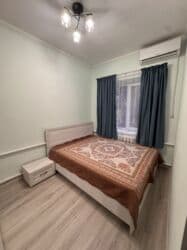 85 м², 4 комнаты, Кондиционер, Парковка, Забор, огорожен at lalafo.kg 85 м², 4 комнаты, Кондиционер, Парковка, Забор, огорожен