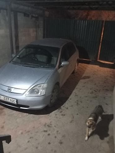 Honda Civic: 2002 г., 1.5 л, Автомат, Бензин, Хэтчбэк at lalafo.kg Honda Civic: 2002 г., 1.5 л, Автомат, Бензин, Хэтчбэк