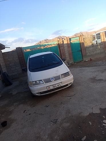 Volkswagen Sharan: 1995 г., 0.2 л, Ручные, Минивэн at lalafo.kg Volkswagen Sharan: 1995 г., 0.2 л, Ручные, Минивэн