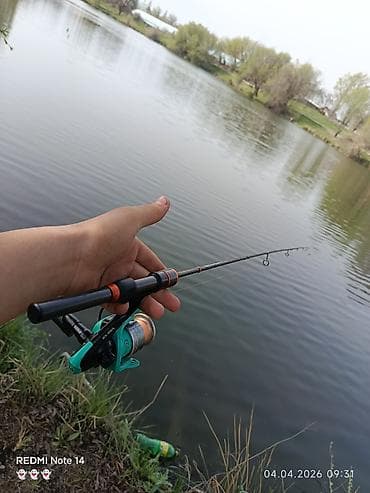 Спиннинговый комплект для рыбалки - Удилище at lalafo.kg Спиннинговый комплект для рыбалки - Удилище