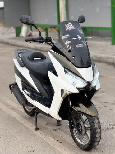 Макси-скутер BWS, 150 куб. см, Бензин, Б/у at lalafo.kg Макси-скутер BWS, 150 куб. см, Бензин, Б/у