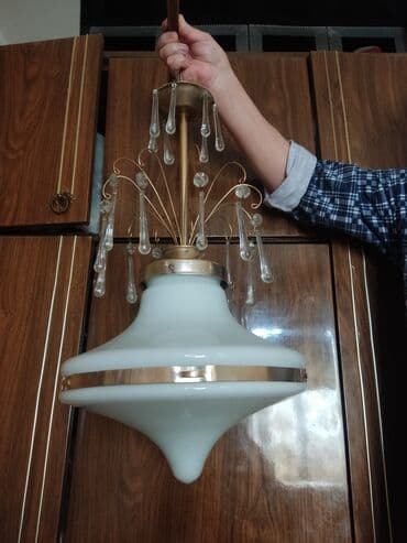 Люстра СССР "Невеста", раритет. Рабочая, не хватает несколько каплей и at lalafo.kg Люстра СССР "Невеста", раритет. Рабочая, не хватает несколько каплей и