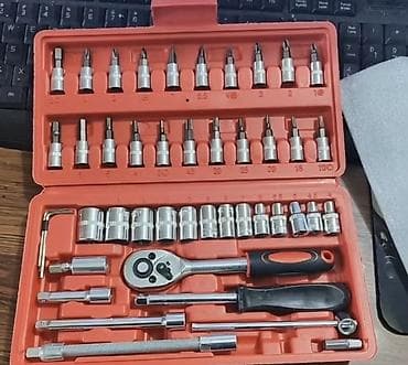 Мультитулдар: Набор ручного инструмента в кейсе Состав: - Трещотка с реверсом lalafo.kg да — 2 Мультитулдар: Набор ручного инструмента в кейсе Состав: - Трещотка с реверсом — 2