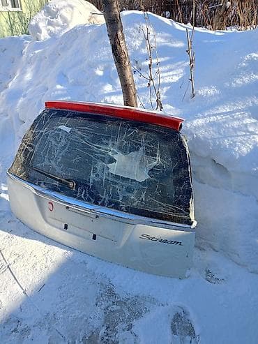 Крышка багажника Honda, Оригинал at lalafo.kg Крышка багажника Honda, Оригинал