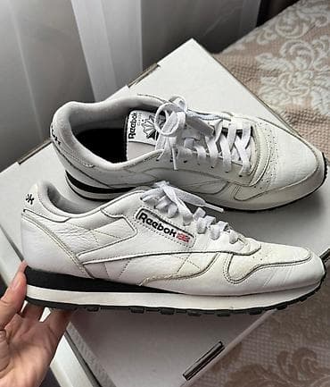 Reebok Classic Leather, белые кроссовки - Оригинальная линейка Reebok at lalafo.kg Reebok Classic Leather, белые кроссовки - Оригинальная линейка Reebok