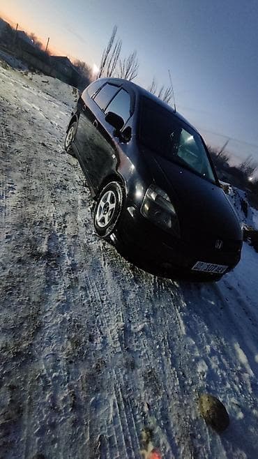 Honda Stream: 2003 г., 1.7 л, Автомат, Бензин, Минивэн at lalafo.kg — 5 Honda Stream: 2003 г., 1.7 л, Автомат, Бензин, Минивэн — 5